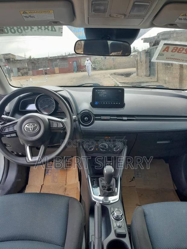 Toyota Yaris iA 1.5 FWD 2019 Gray