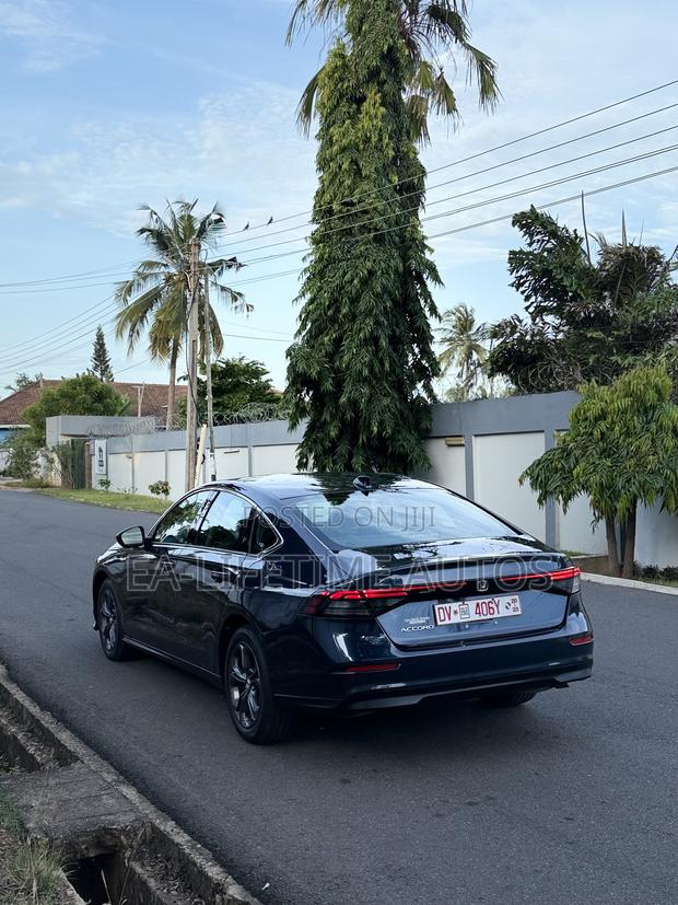 Honda Accord EX CVT 2024 Blue