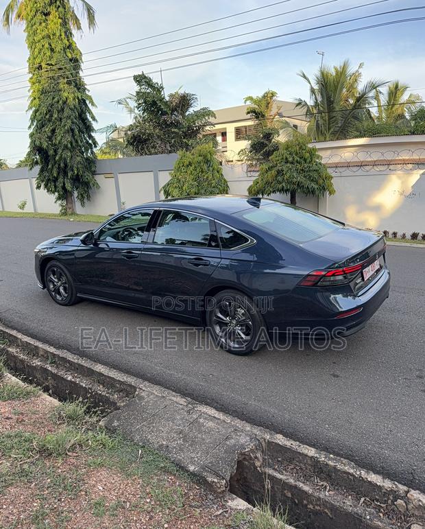 Honda Accord EX CVT 2024 Blue