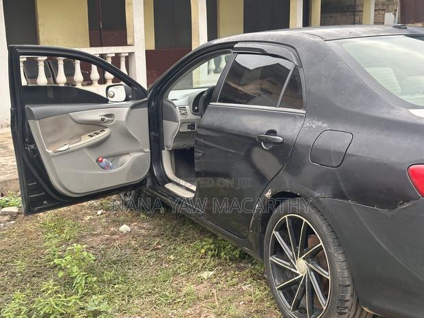 Toyota Corolla 1.8 Advanced 2009 Black