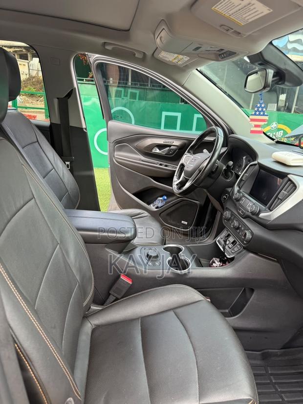 GMC Terrain 2021 Gray