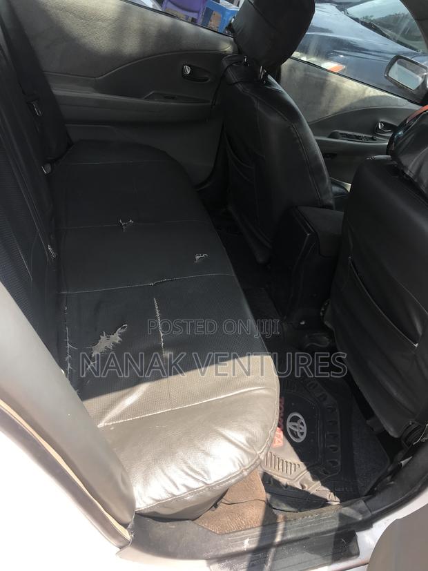 Nissan Altima 2.5 S 2007 White