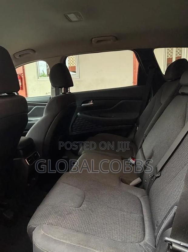 Hyundai Santa Fe 2021 Black