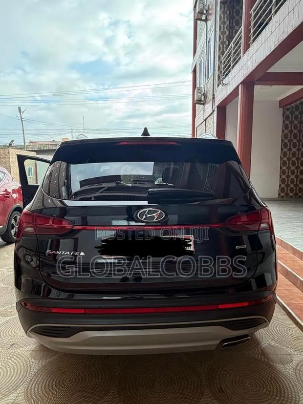 Hyundai Santa Fe 2021 Black