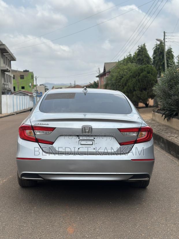 Honda Accord EX-L (1.5L 4cyl Turbo CVT) 2019 Silver