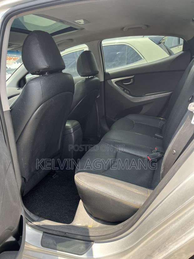 Hyundai Avante 2015 Gray