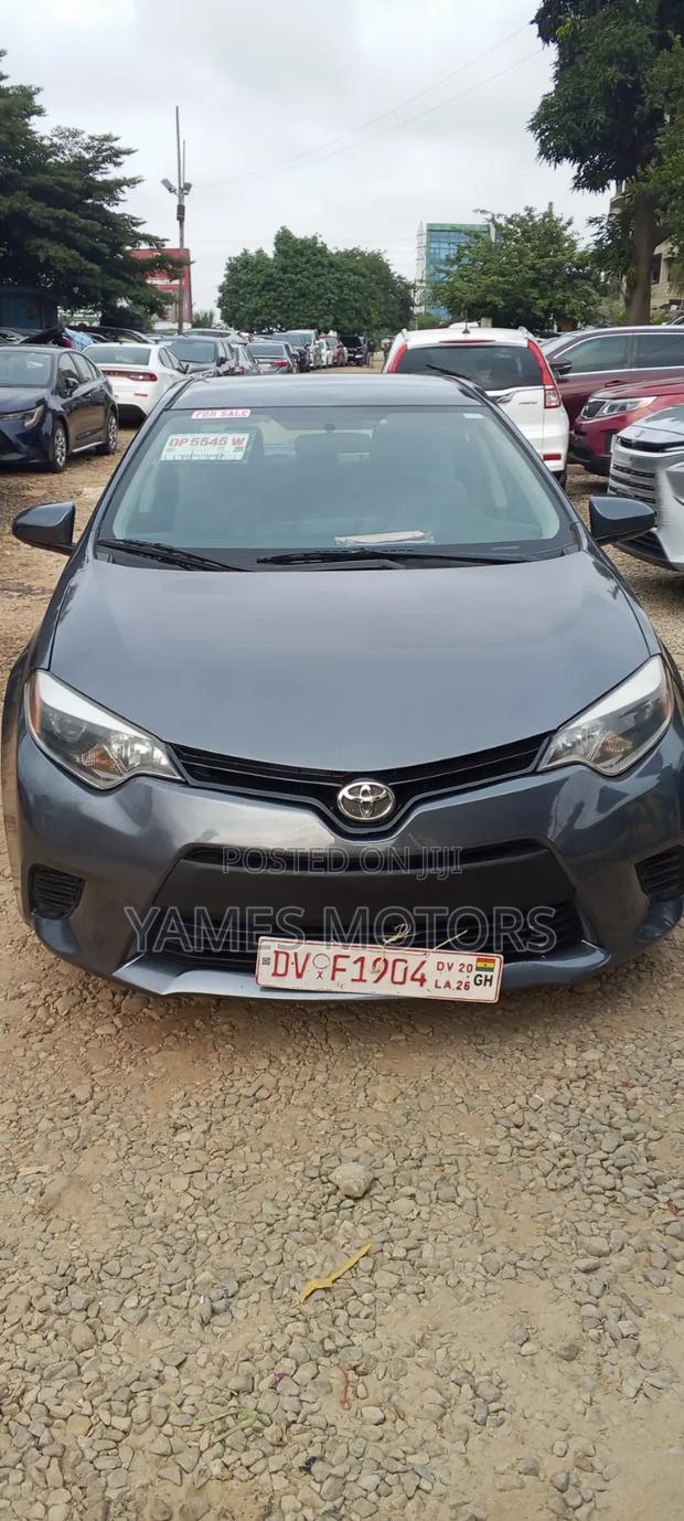 Toyota Corolla 2016 Gray