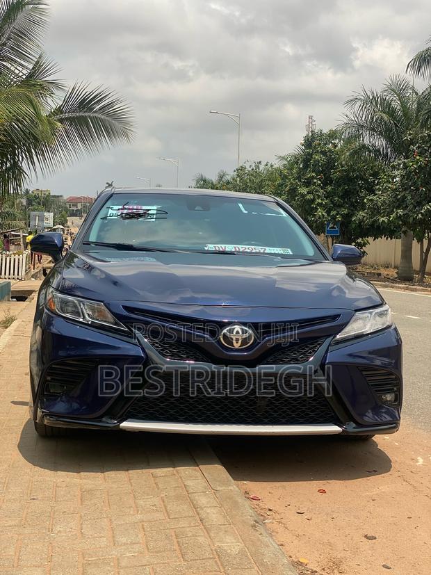 Toyota Camry LE 2021 Blue