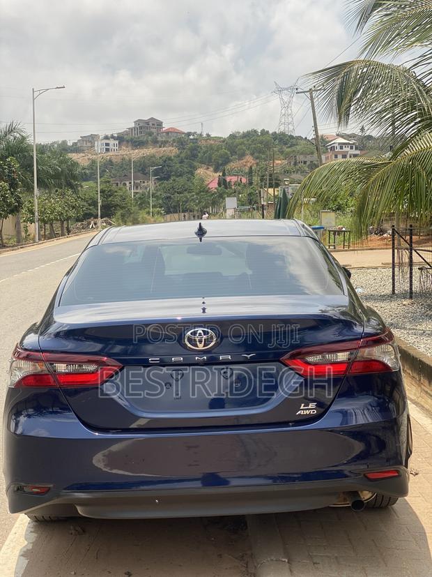 Toyota Camry LE 2021 Blue