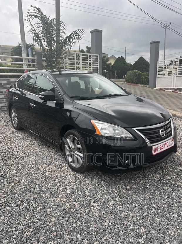 Nissan Sentra SR 4dr Sedan (1.8L 4cyl CVT) 2015 Black