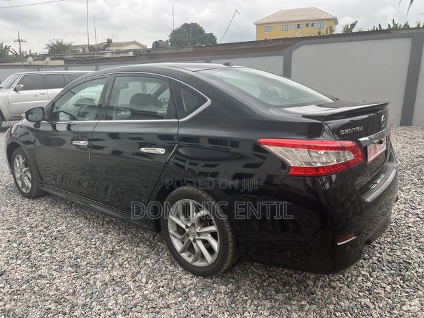 Nissan Sentra SR 4dr Sedan (1.8L 4cyl CVT) 2015 Black