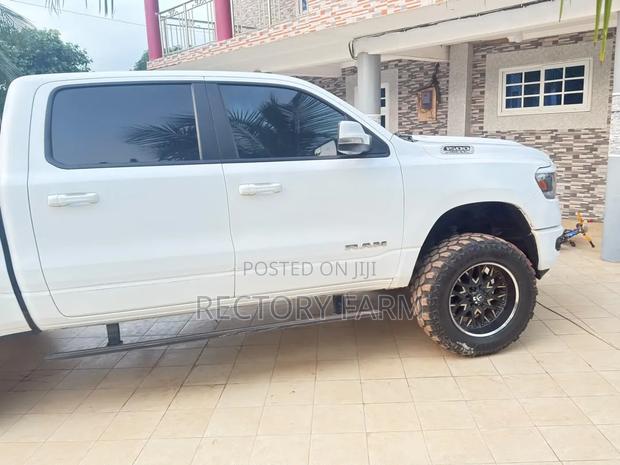 Dodge RAM 1500 5.7 Petrol RWD 2019 White