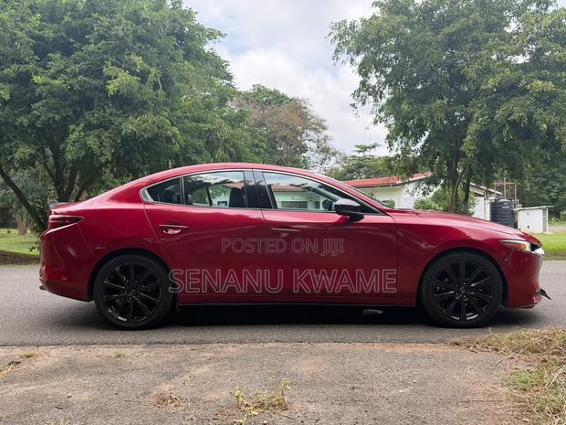 Mazda 3 2021 Red