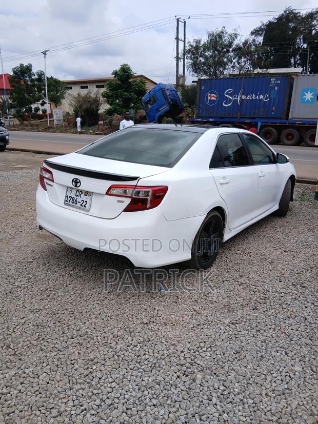 Toyota Camry 2013 White