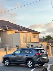 Toyota RAV4 XLE 2021 Gray for sale