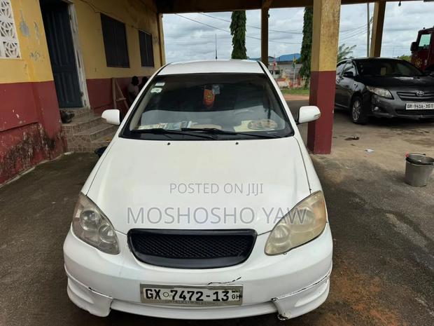 Toyota Corolla 2007 White