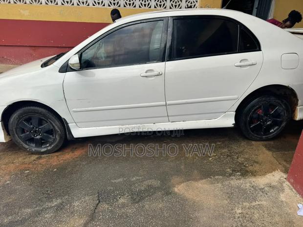 Toyota Corolla 2007 White