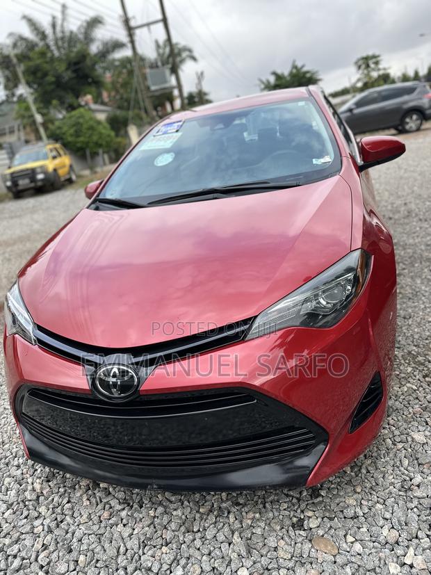 Toyota Corolla LE (1.8L 4cyl 2A) 2019 Red