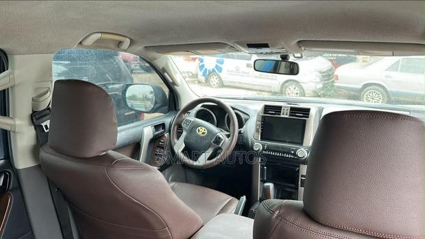 Toyota Land Cruiser Prado 2.7 i 2013 Black