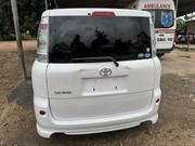 Toyota Sienta 2013 White for sale