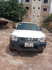 Nissan Hardbody 2010 White for sale