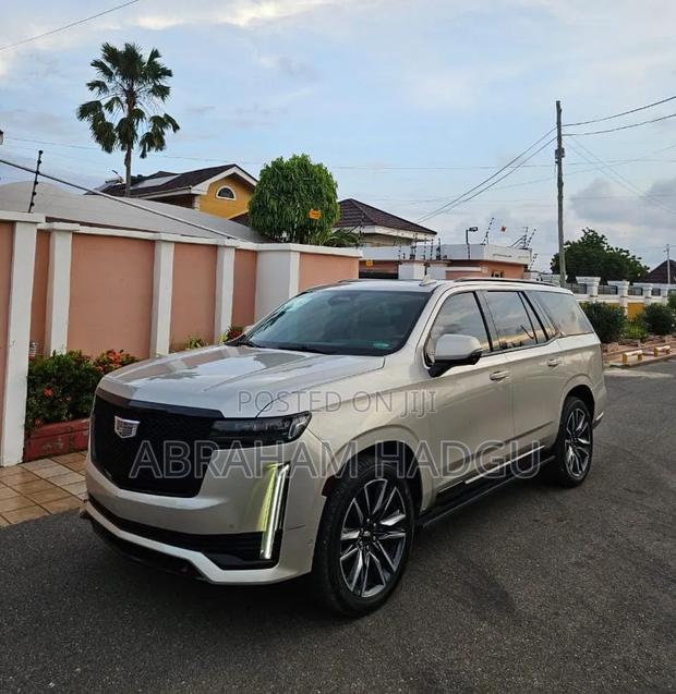 Cadillac Escalade 2021 Silver