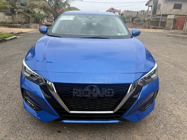 Nissan Sentra SV 2022 Blue