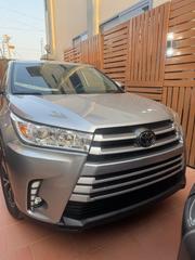 Toyota Highlander 2019 Silver for sale