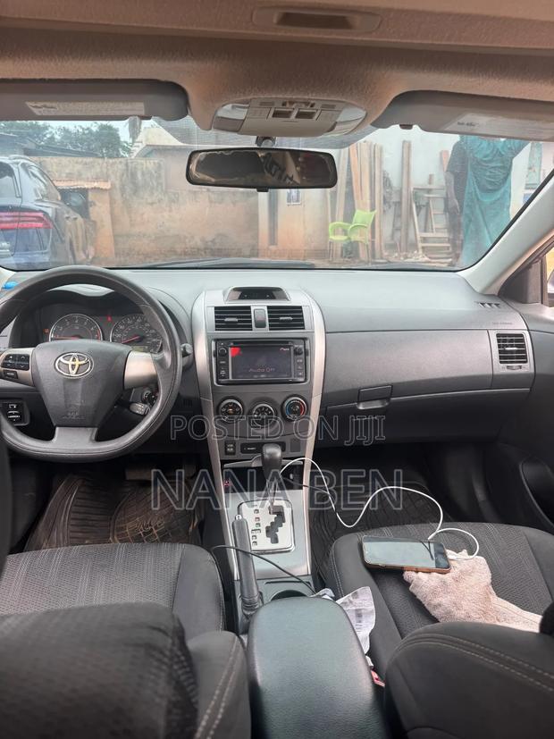 Toyota Corolla 2013 Gray