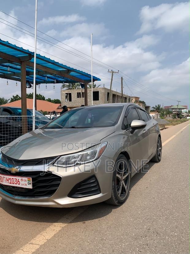Chevrolet Cruze 2019 Brown