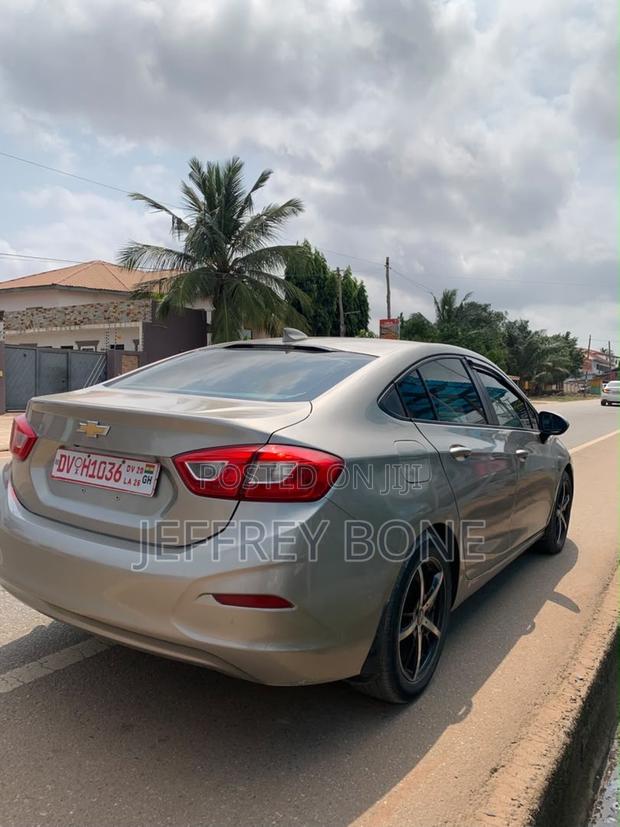 Chevrolet Cruze 2019 Brown