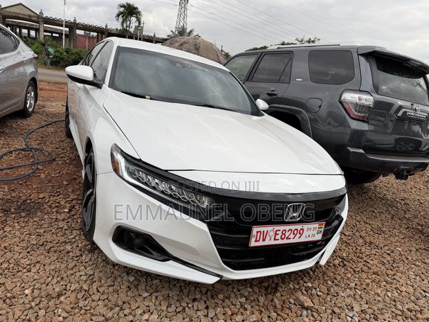 Honda Accord 2021 White