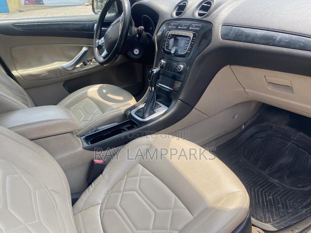Ford Mondeo 2012 Black