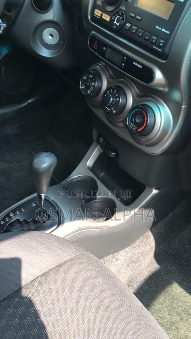 Scion xD 2013