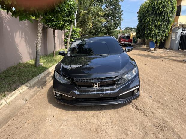 Honda Civic EX Sedan 2019