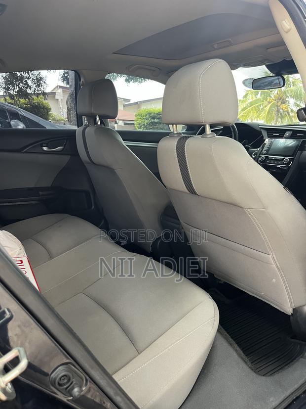 Honda Civic EX Sedan 2019