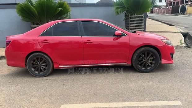 Toyota Camry 2013 Red