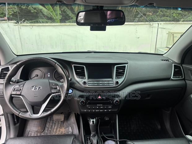 Hyundai Tucson Sport AWD 2016 White