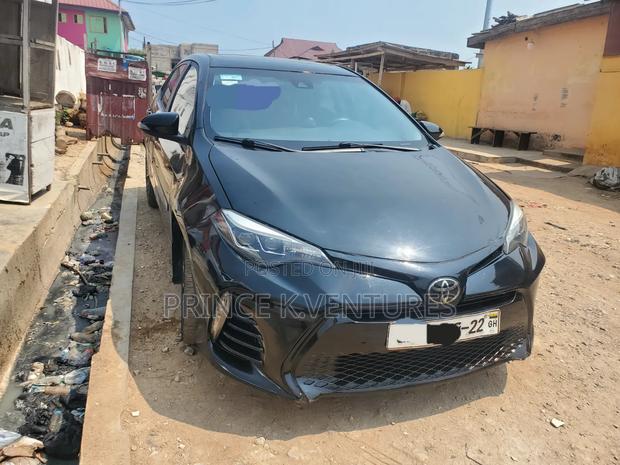 Toyota Corolla 2017 Black
