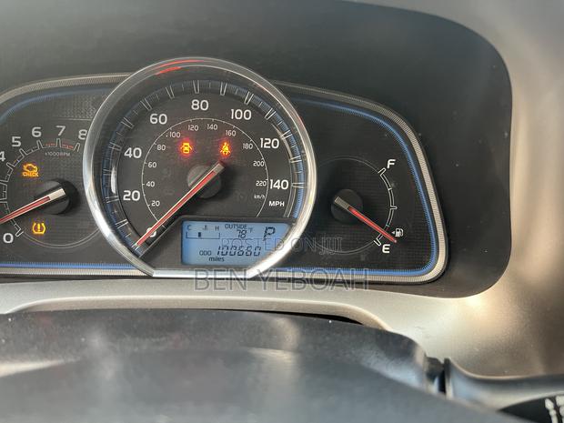 Toyota RAV4 LE 4dr SUV AWD (2.5L 4cyl 6A) 2015 Red