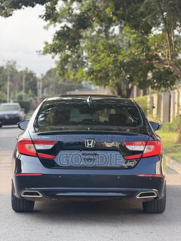Honda Accord Touring 2.0T 2021 Black