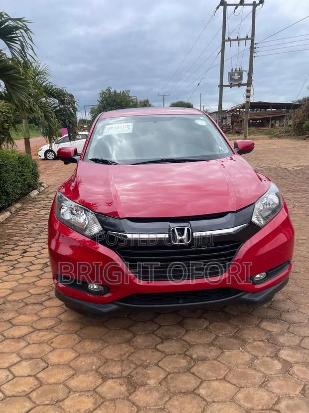 Honda HR-V 4dr SUV (1.5L 4cyl CVT) 2016 Red