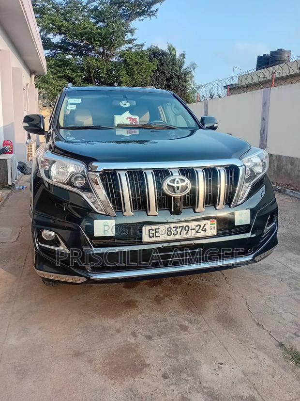 Toyota Land Cruiser Prado 2011 Black