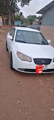 Hyundai Elantra 2010 White for sale