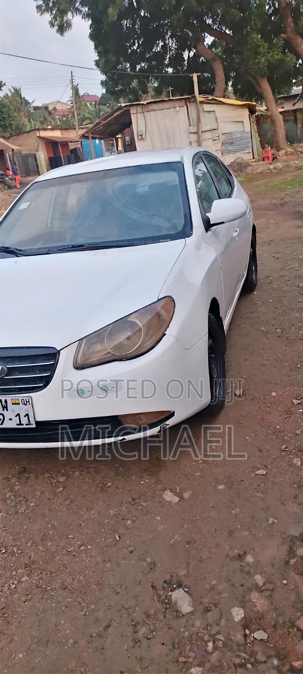 Hyundai Elantra 2010 White