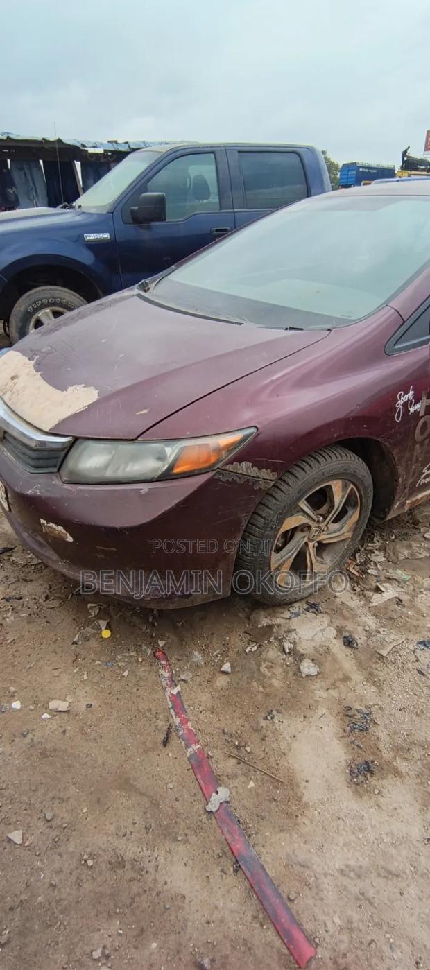 Honda Civic 2012 Burgundy