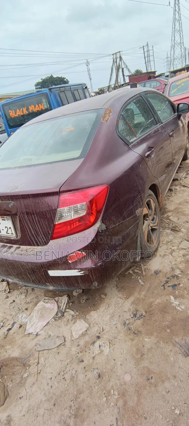 Honda Civic 2012 Burgundy