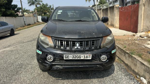 Mitsubishi L200 2016 Black
