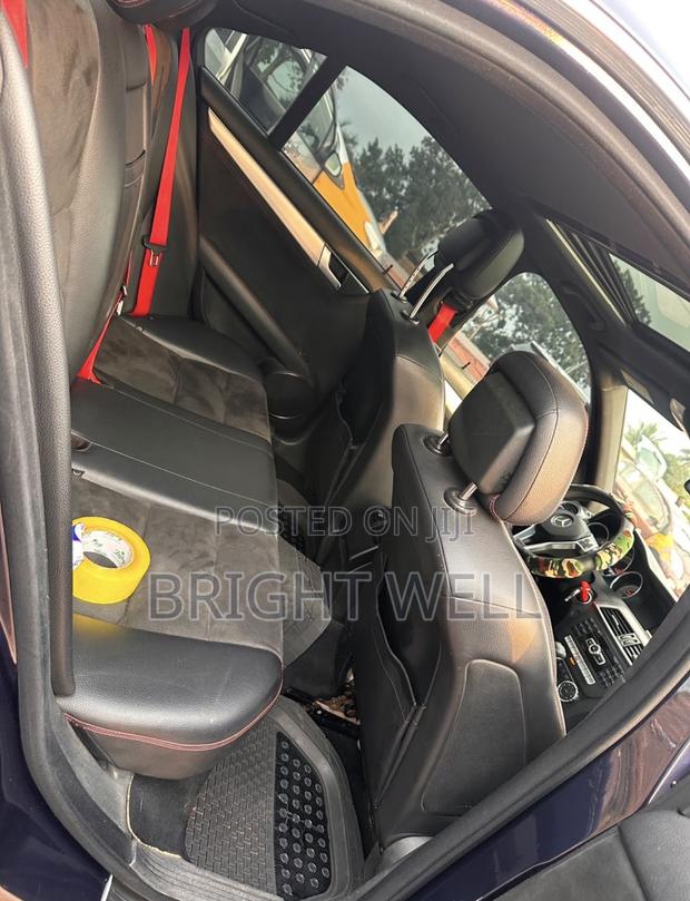 Mercedes-Benz C250 2014 Black