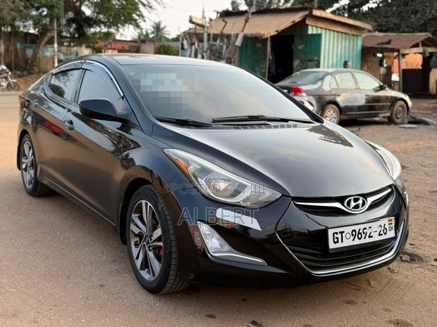 Hyundai Elantra Limited Sedan FWD (1.8L 4cyl 6A) 2016 Black